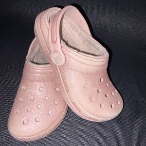 Pink Glitter Clogs with Fleece Lining girl size 1